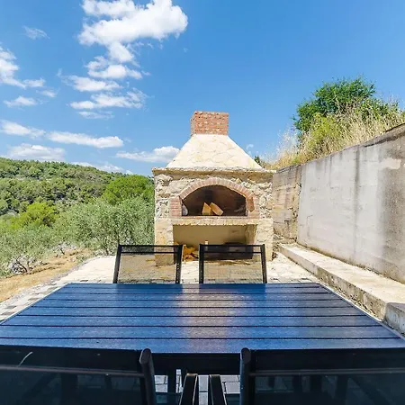 Apartment Lorena Okrug Gornji